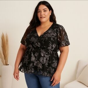 Torrid dark romantic goth velvet burnout babydoll blouse fairycor size 0(Lg)